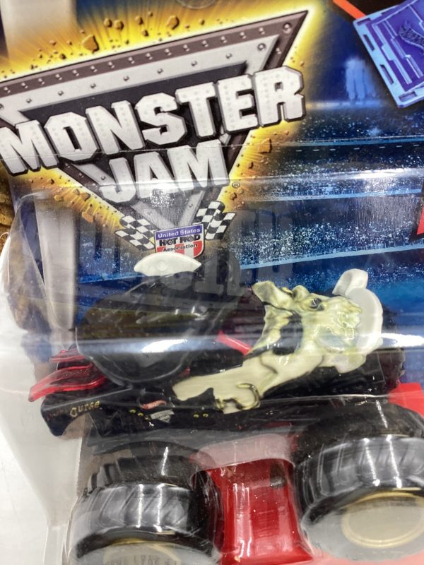 2016 Hot Wheels monster jam #38 Pirates Curse 128A on Sale