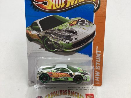 2013 Hot Wheels #81 Ferrari 458 Challenge White with protector Fashion