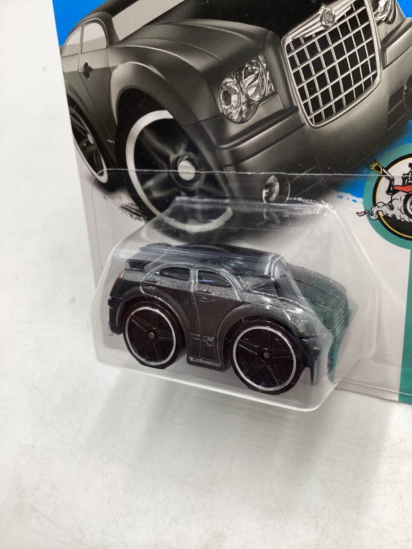 2017 Hot wheels Factory Sealed #126 Chrysler 300C Tooned Gray 52A Cheap