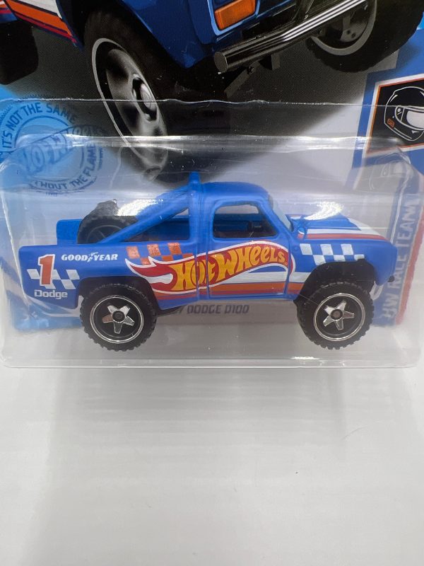 2021 Hot Wheels Race Team #168 87 Dodge D100 Blue 49A Fashion