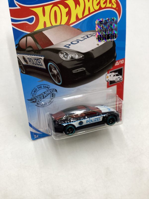 2019 Hot wheels Factory Sealed #100 Porsche Panamera Black 100C Hot on Sale