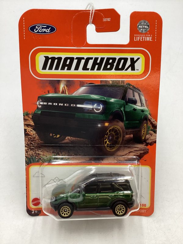 2024 Matchbox G Case #44 2022 Ford Bronco Sport Green 211P Online now