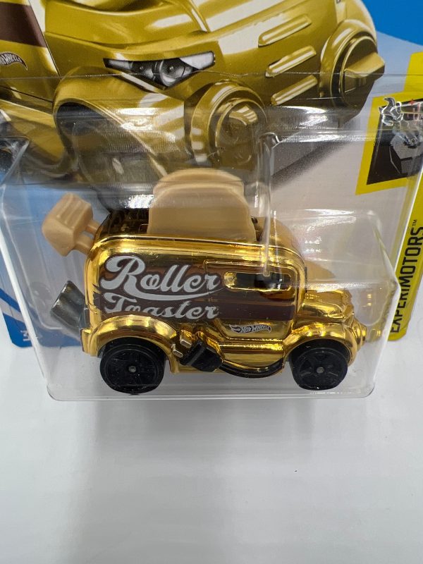 2019 Hot Wheels #24 Roller Toaster Golden Factory Sealed W Protector Supply