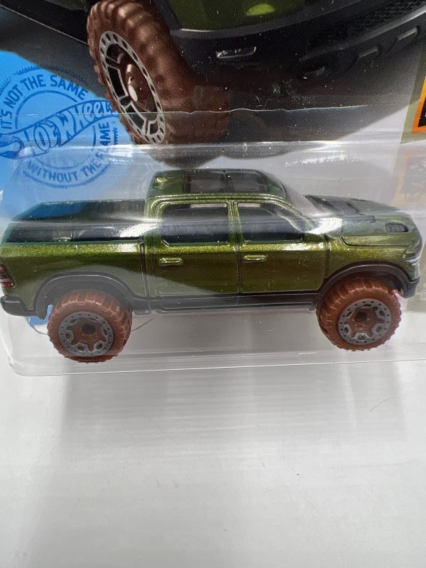 2021 Hot Wheels Baja Blazers #101 2020 Ram 1500 Rebel Green 43F For Sale