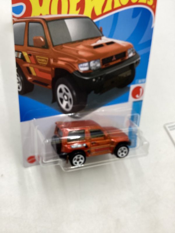 2024 Hot Wheels #169 Misubishi Pajero Evolution Orange 92E Online