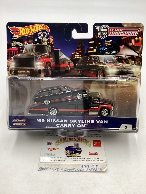 2018 Hot Wheels Team transport #3 69 Nissan Skyline Van & Carry On with Protector Fashion