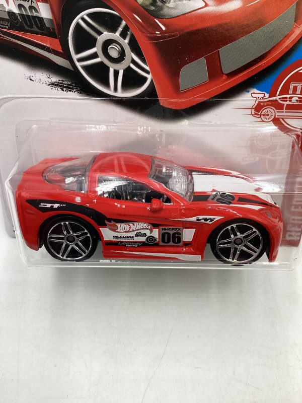 2017 Hot Wheels Factory Sealed Target Exclusive 2005 Corvette C6 143H Online now