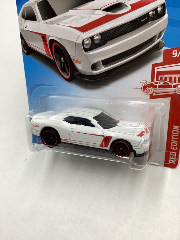 2018 Hot Wheels Target Exclusive 15 Dodge Challenger SRT 144G Supply