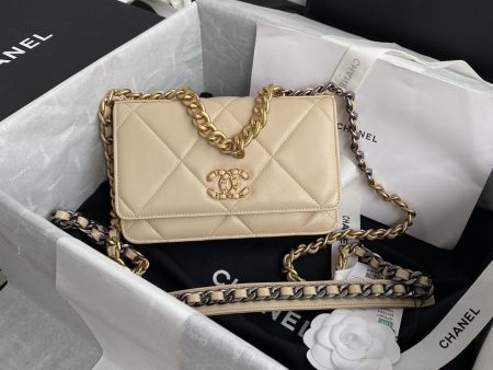 CHANEL 19 Wallet on chain WOC beige on Sale