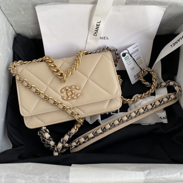 CHANEL 19 Wallet on chain WOC beige on Sale