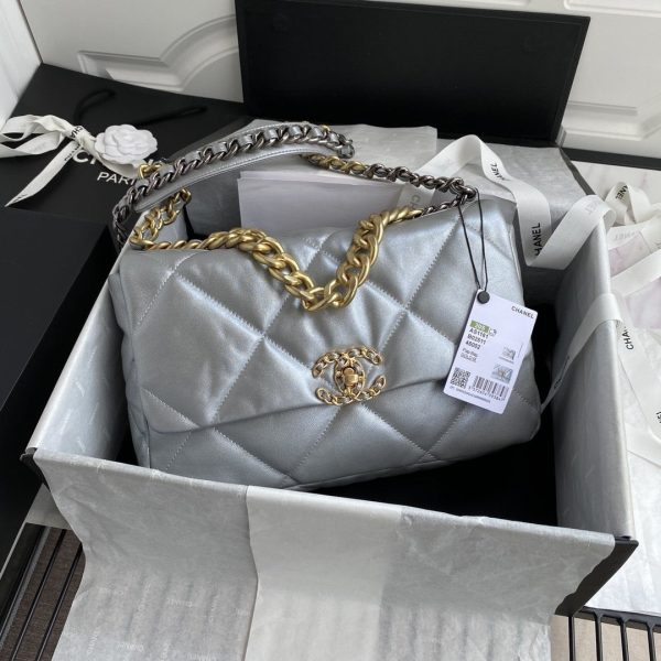 CHANEL 19 Maxi Flap Bag For Discount