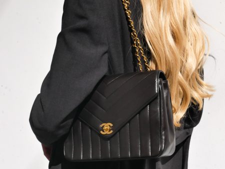 CHANEL 1991-1994 Black Lambskin Chevron Letter Flap Small Online Sale