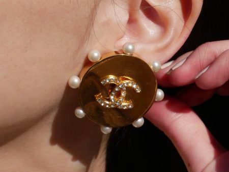 Chanel 1980s Faux Pearl & Crystal CC Earrings For Discount